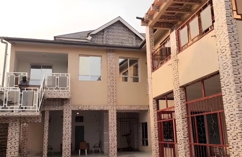 Limete Apartamento | Modern 3-Bedroom Apartment in Limete Residentiel