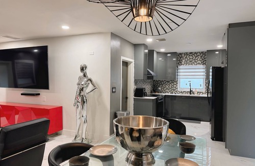 Buena Vista Casa | Modern 3BR Home Near Wynwood & Design District