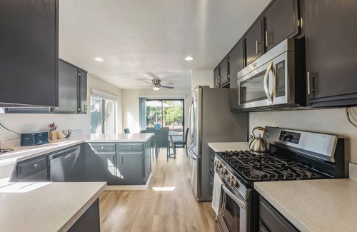 Pittsburg Casa | Modern 4BR Home+Near BART+Kaiser