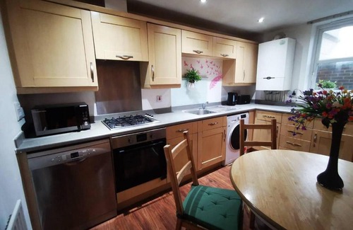 Edmonton Apartamento | Modern and cosy Apartment in North London UK