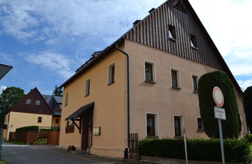 Baerenstein Apartamento | Moderno y amplio, abierto en agosto de 2017 apartamento para 4 personas