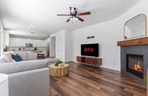Linda Casa | Modern and Spacious Home with Excellent Amenities