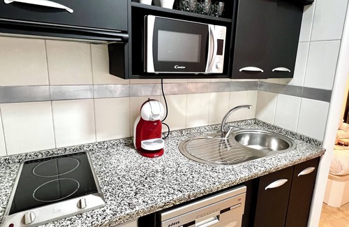 La Trinidad Apartamento | Modern apartment in Juan de Austria