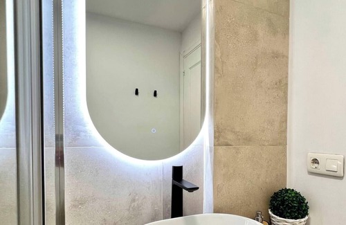 La Trinidad Apartamento | Modern apartment in Juan de Austria
