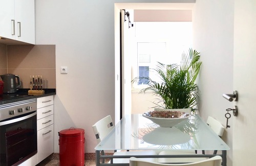 Torres Vedras Apartamento | Apartamento moderno en el centro de Torres Vedras, a 30 minutos de Lisboa