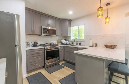 Stockton Casa | MODERN CHIC / 2bed1bath Hideaway/ NEW Remodel