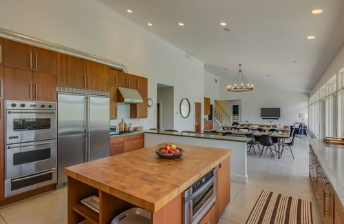 Berrien Springs Casa | Modern Country Home with Pool, Hot Tubs & Fire Pit - close to wineries & beach