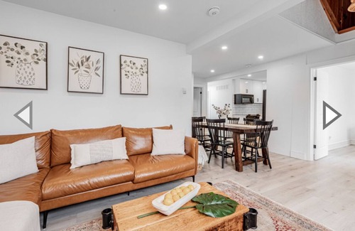 Georgina Casa | Modern Cozy Cottage 2mins from lake/family friendly w fire pit! 1hr from Toronto