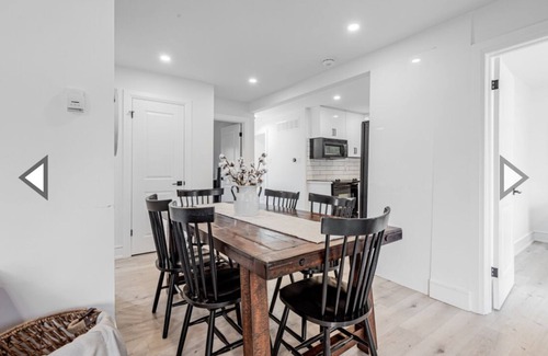 Georgina Casa | Modern Cozy Cottage 2mins from lake/family friendly w fire pit! 1hr from Toronto