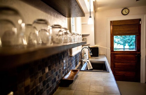 Lewisburg Casa | Modern. Cozy. Historic - in the heart of downtown Lewisburg!