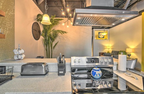 Downtown Anchorage Apartamento | Modern Downtown Apt - Walk to Parks + Cafes!