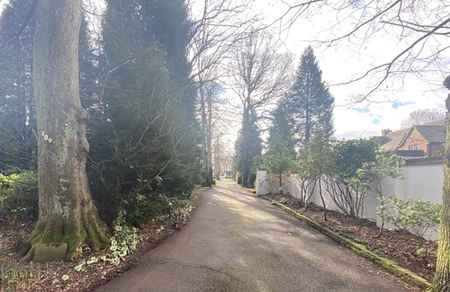 Sutton Coldfield Apartamento | Modern fully independent studio on golf-course.