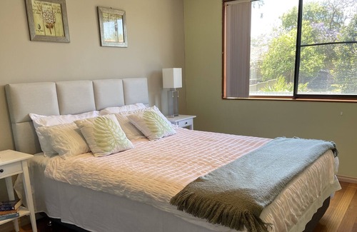 Revesby Casa | Modern house for big family holiday in revesby NSW