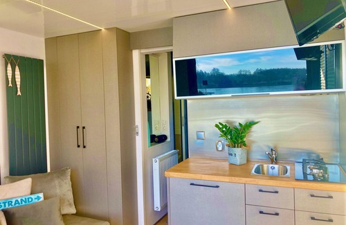 Ketzin/Havel Alquiler De Eote | Modern houseboat for up to 5 people on the Havel without a license