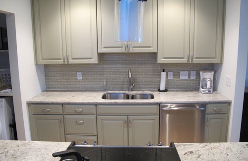 West Beach Cabaña | Moderna vista de la laguna Pasos de la piscina de la playa y el golf