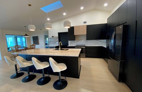 Sanders Casa | Modern Luxe Riverfront Paradise-new listing! Monthly discount