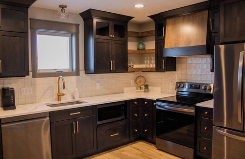 Platte Apartamento | Modern & luxurious 2-bedroom apartment with WiFi, AC on Main Street in Platte.