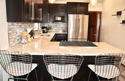 Rapid City Casa | Modern Luxury Bungalow steps from DT Activities