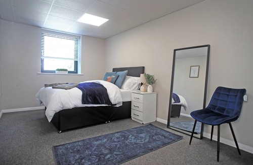 Bramcote Apartamento | Modern Single-Floor Apartment - Sleeps 8