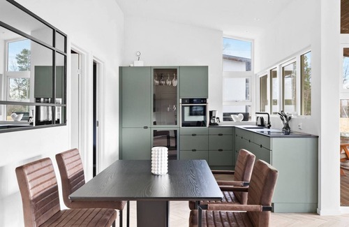 Frogn Cabaña | Modern Sleeps 14 w/ Panoramic Fjord-view, Petsok