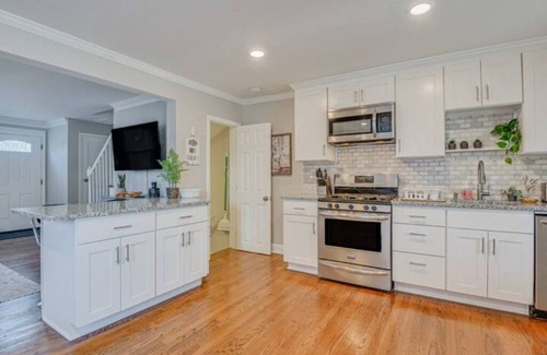 Parkville Casa | Modern & Spacious: 9 Mi to Dtwn Baltimore