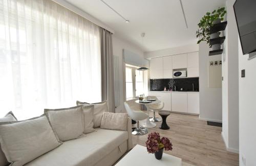 Gyor Apartamento | Modern stúdió a Belváros közepén parkolóval- Kata stúdióapartman