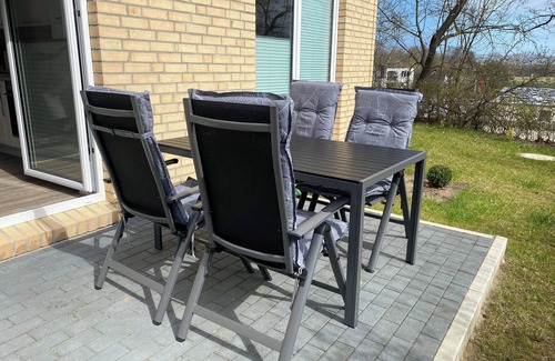 Timmendorfer Strand Apartamento | Modern vacation apartment "Bikini Bottom" with garden. Dogs welcome!