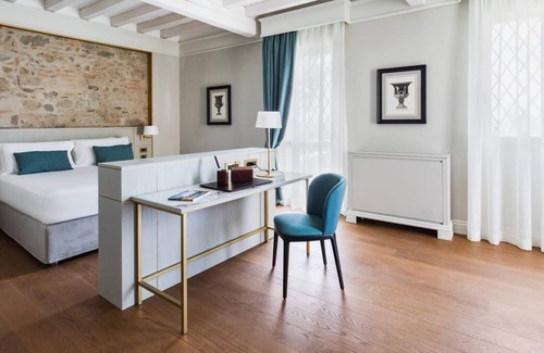 Castel San Pietro Terme Villa | Modern villa near Bologna