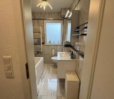 Ketsch Apartamento | Moderne Erdgeschosswohnung und eigenem Garten