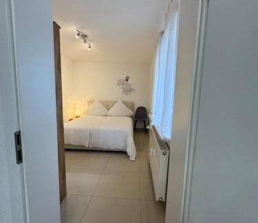 Ketsch Apartamento | Moderne Erdgeschosswohnung und eigenem Garten