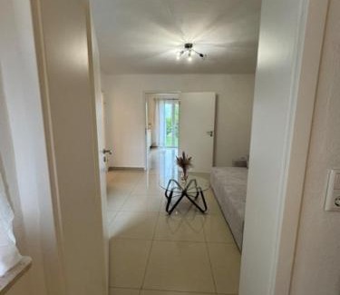 Ketsch Apartamento | Moderne Erdgeschosswohnung und eigenem Garten