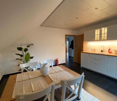 Freudenberg Apartamento | Moderne Ferienwohnung Seeblick