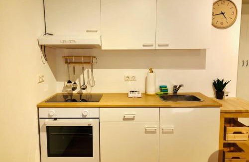 Waldstetten Apartamento | Modernes Apartment mit Küche, Parkplatz, WLAN - Nähe Schwäbisch Gmünd