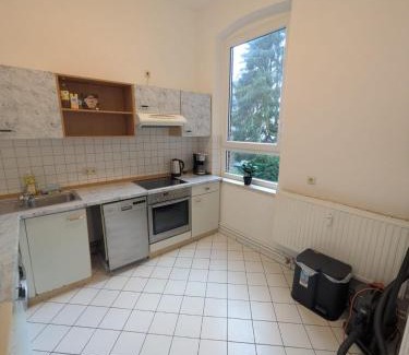 Neumuenster Apartamento | Modernes Apartment mit 2 Schlafzimmern und Privatparkplatz nahe Innenstadt