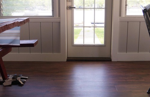 Salisbury Casa | Para toda la familia de vacaciones Lakehouse! Disfrute de nuestro litoral, y la atracción local!