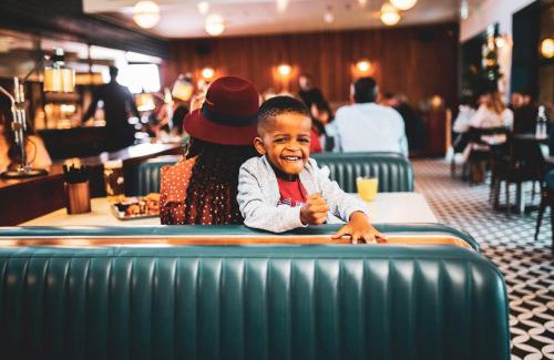 Faringdon Hotel | Mollie's Motel & Diner Oxfordshire