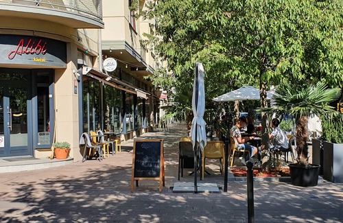 Kecskemet Apartamento | MoMa Homes Kecskemét