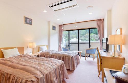 Katsura-gun Hotel | momijigawa onsen