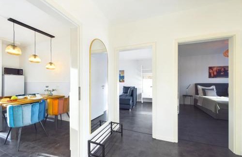 Western Ring Area Apartamento | Mona Lisa, Komplette Wohnung, 24h Check-in, mit Parkplatz, Balkon, 2x Smart TV, Zentrum