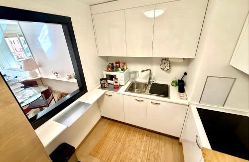 Fontvieille Apartamento | Monaco, elegant & quiet renovated apartment, in Fontvieille district, with terrace & pool, 15min walk to Port Hercule