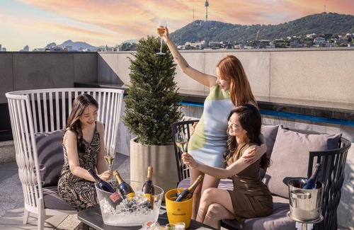 Seobinggo-dong Hotel | Mondrian Seoul Itaewon