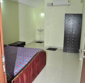 Walajapet Apartamento | Moni Grand Residency