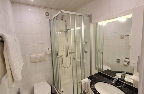 Marienheide Hotel | Montana Landhotel Gummersbach-Nord