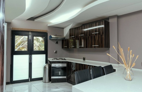 Greater Johannesburg Metropolitan Area Hotel | Monte La Vue Boutique Hotel