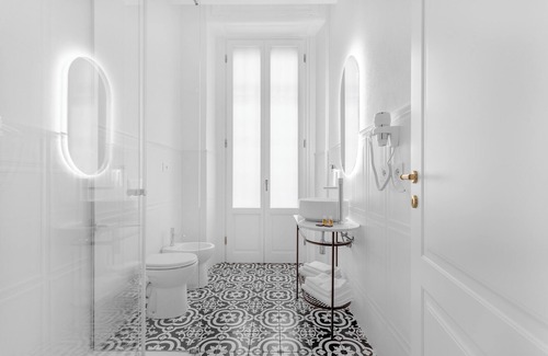 Porta Volta Hotel | Montello Suites Foresteria Lombarda