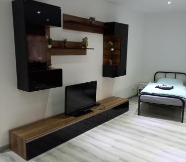 Oberteisbach Apartamento | Monteurwohnung