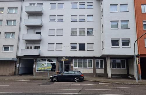 Pforzheim Apartamento | Monteurwohnung mit Balkon und 4-Zimmern