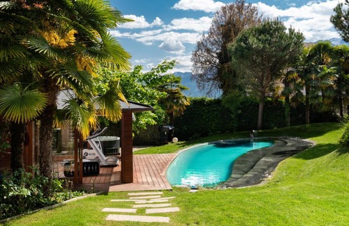 Montreux City Centre Villa | Montreux Rotana Garden House with Private Pool - Swiss Hotel Apartments