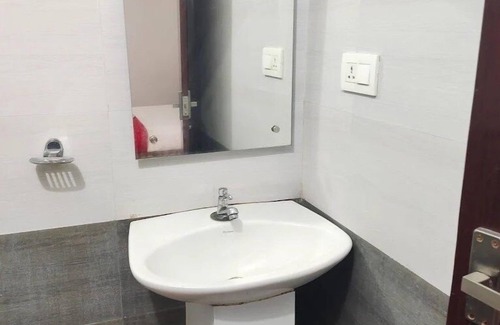 Devikolam Hotel | Moon Way