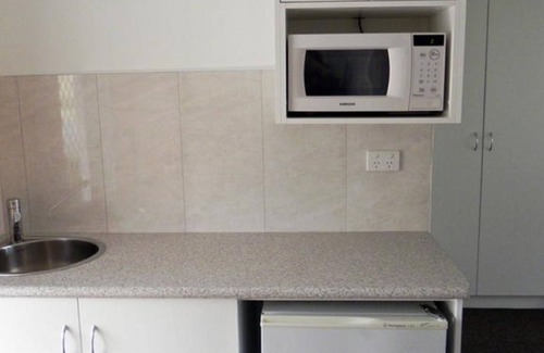 Armidale Hotel | Moore Park Inn